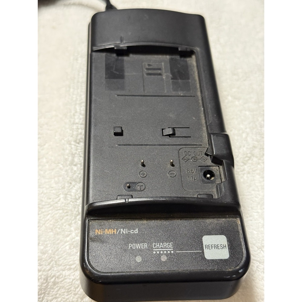 Thomson Consumer Electronics CPS801A Battery Charger AC Adapter 6.5V 1.3A Dock